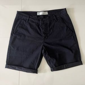 YoungLA casual mens shorts *never worn